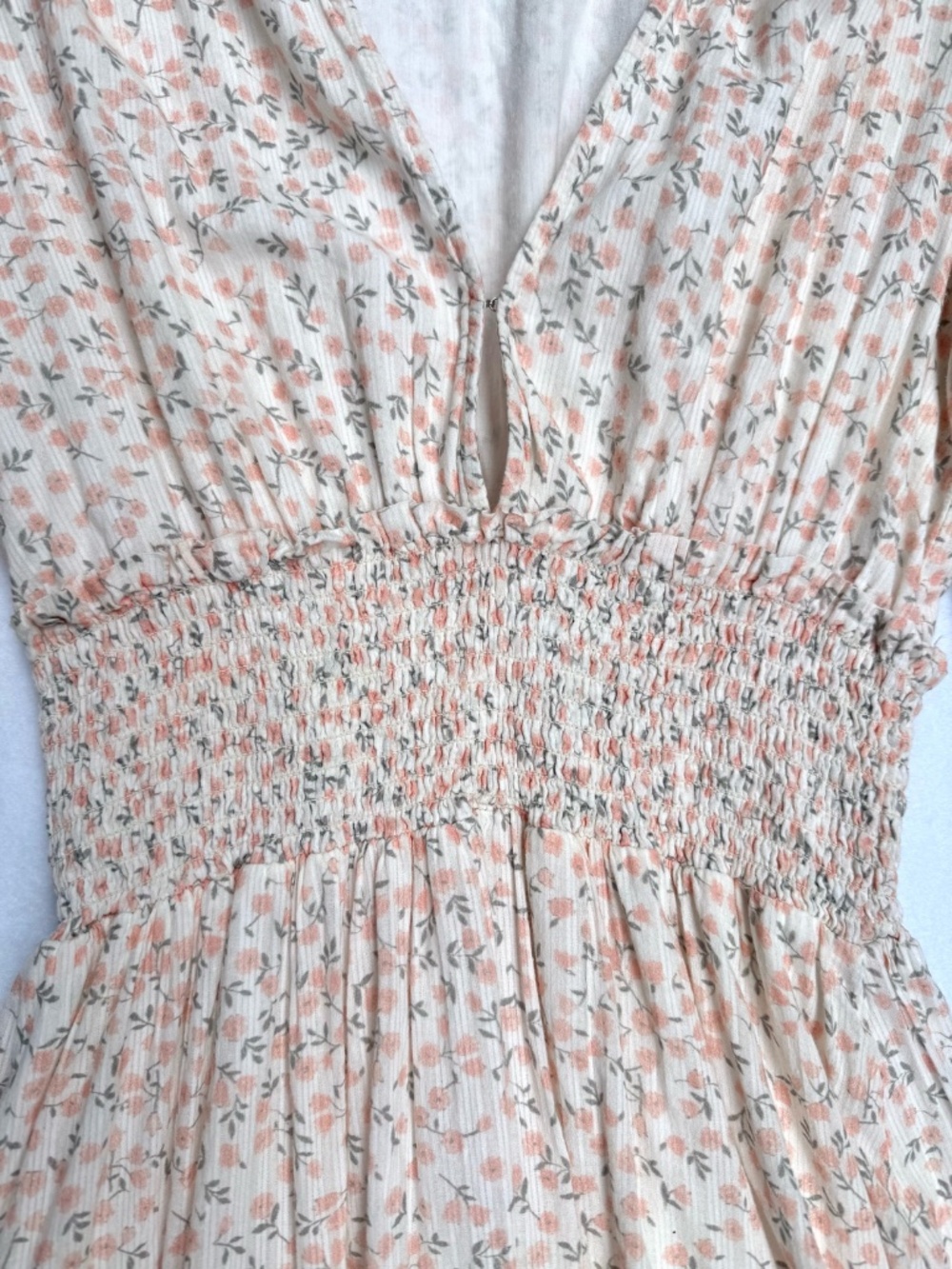 Cleobella Sadie Ditzy Floral Smocked Puff Sleeve Mini Dress REVOLVE Size M - Picture 8 of 16